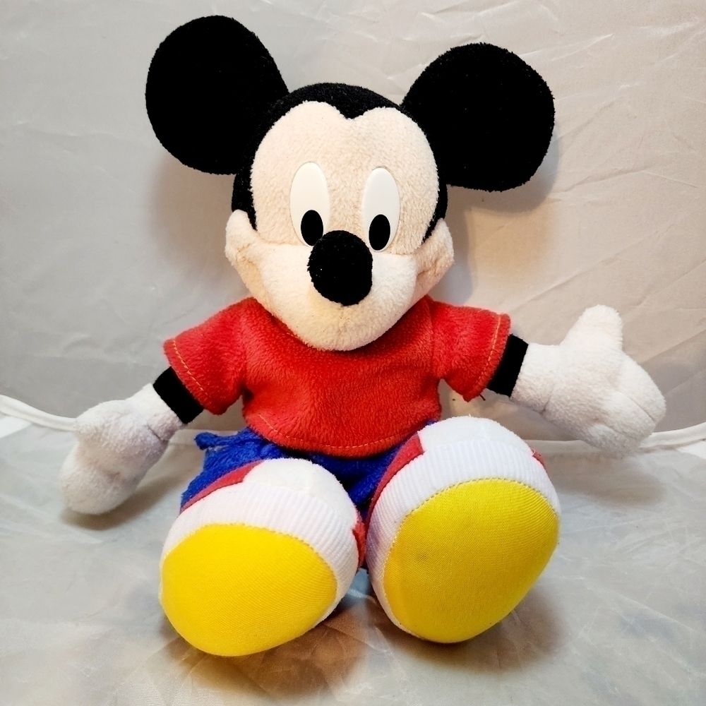 Vintage 2001 Fisher-Price Mickey & Friends 10" Plush Disney Mouse Stuffed Animal
